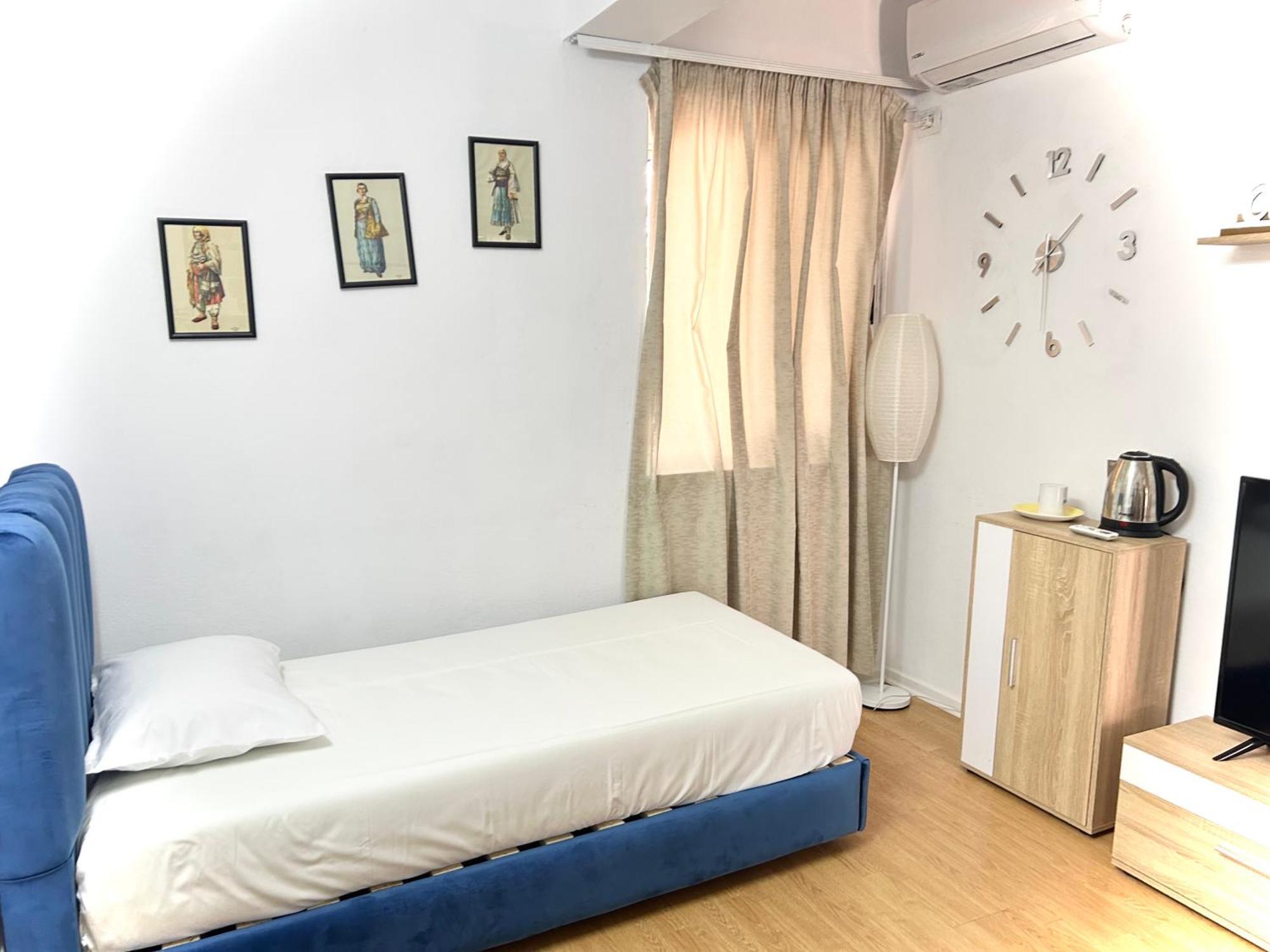 Budget Retreat Tirana & Studios Zewnętrze zdjęcie